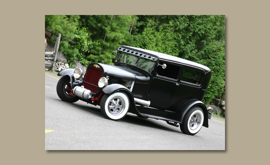 1928 Ford sedan